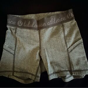 lululemon athletica Herringbone Patterned Shorts
